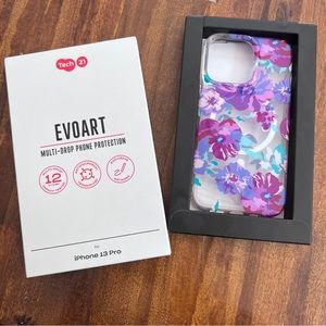 Tech21 Evo Art Apple iPhone 13 Pro Case in Purple Anemone